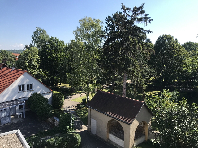 Archiv Heimatverein Oeffingen - Rundgang Schillerschule Blick von Kirche