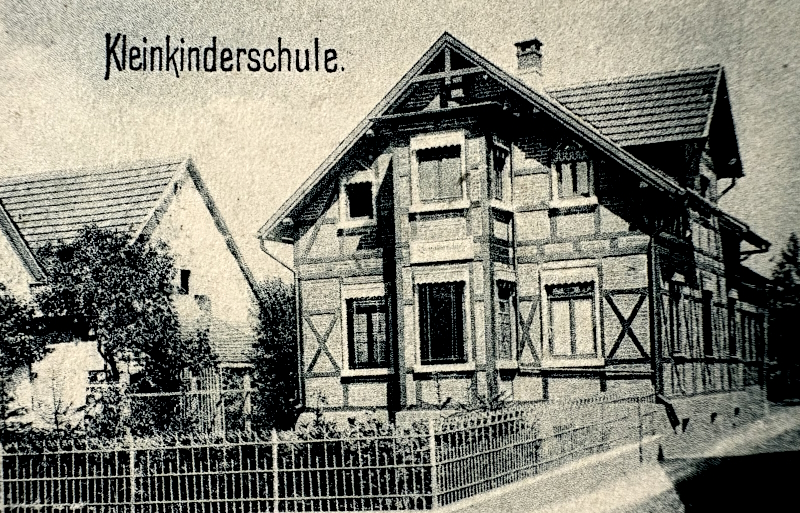 Archiv Heimatverein Oeffingen - Kleinkinderschule - heutiges Museum